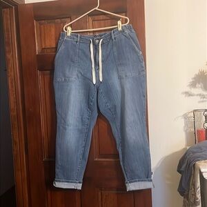 Judy Blue, Denim joggers, 20X, large front pockets, tie front, 12” inseam